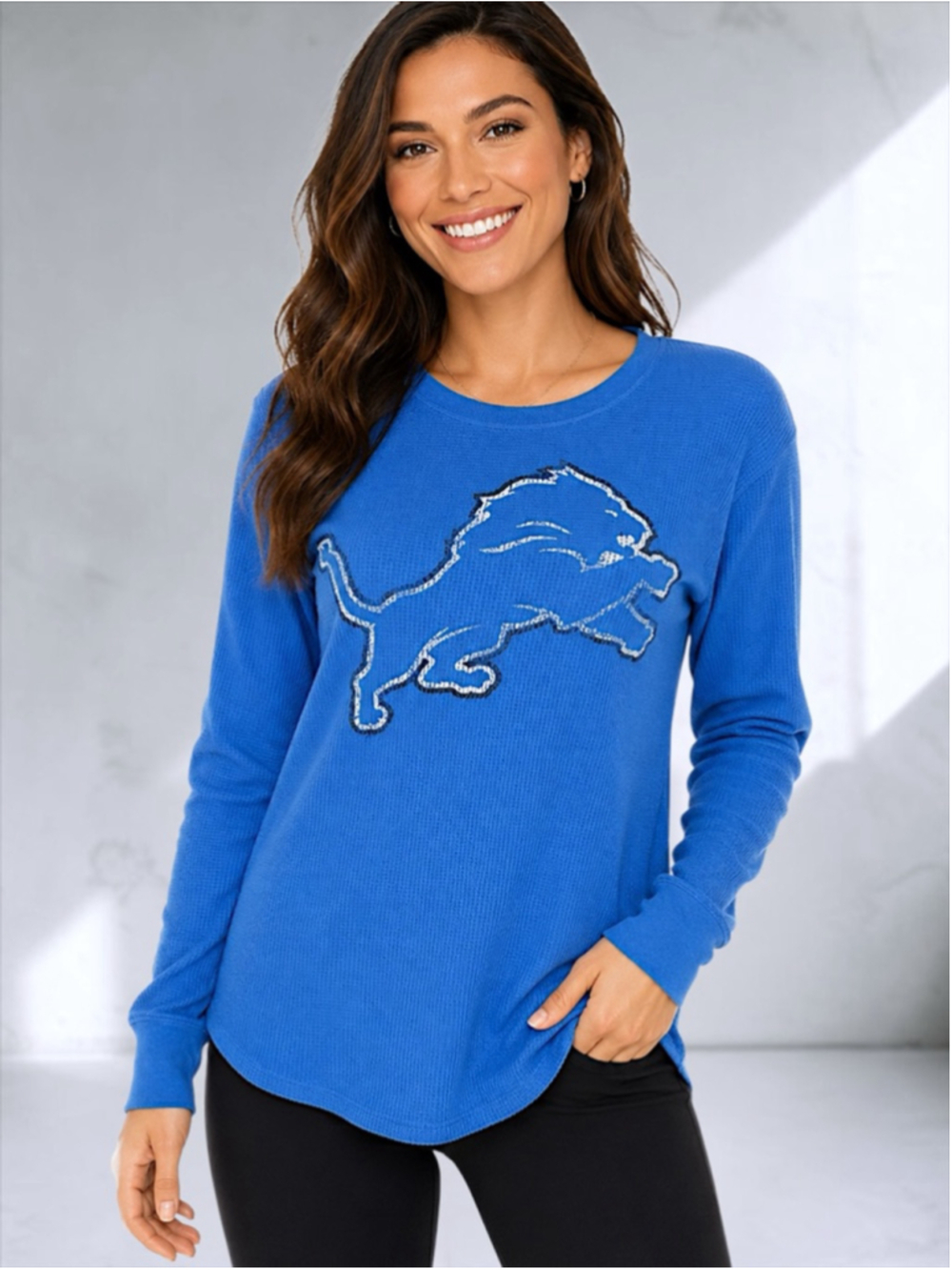 NFL Women's Royal Blue Long Sleeve Tee with Lions Logo